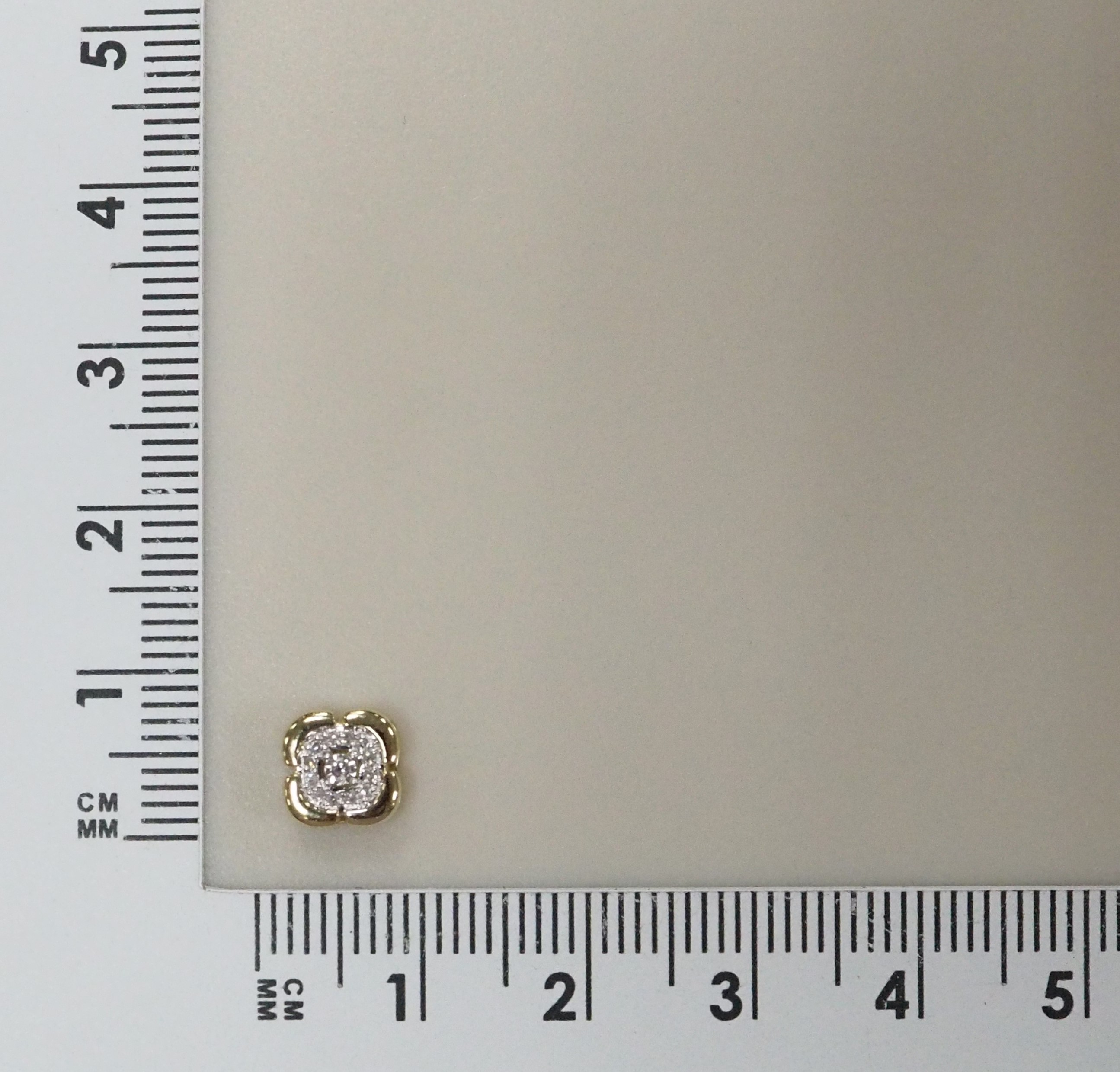 10411-000330 Подвеска (Au 585)